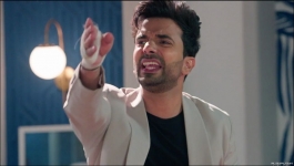 Pyaar Ka Pehla Naam Radha Mohan - 25th April 2024